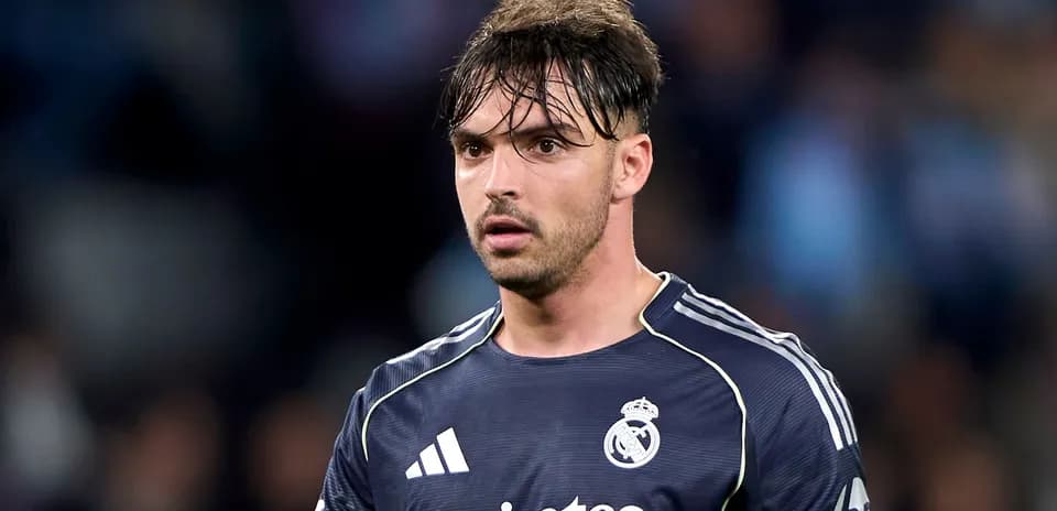 Jugador de Real Madrid en uniforme de portero