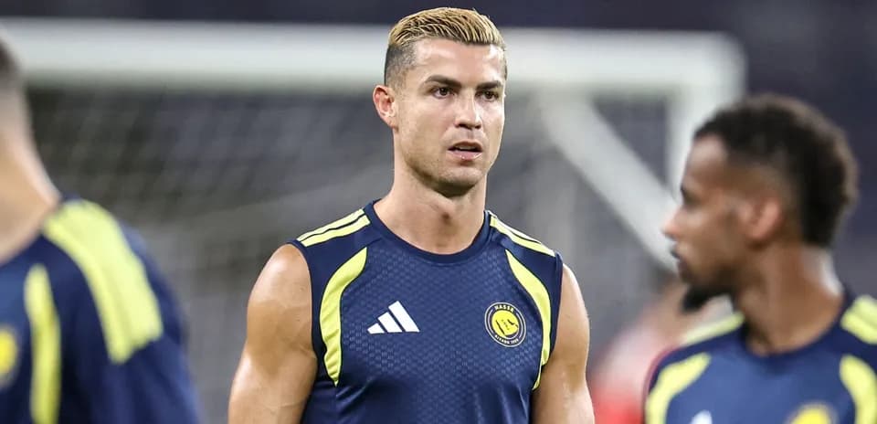 Cristiano Ronaldo entrenando con su equipo