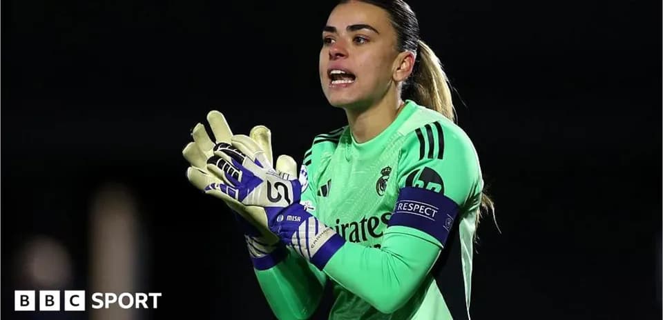 Portera de Real Madrid animando a su equipo