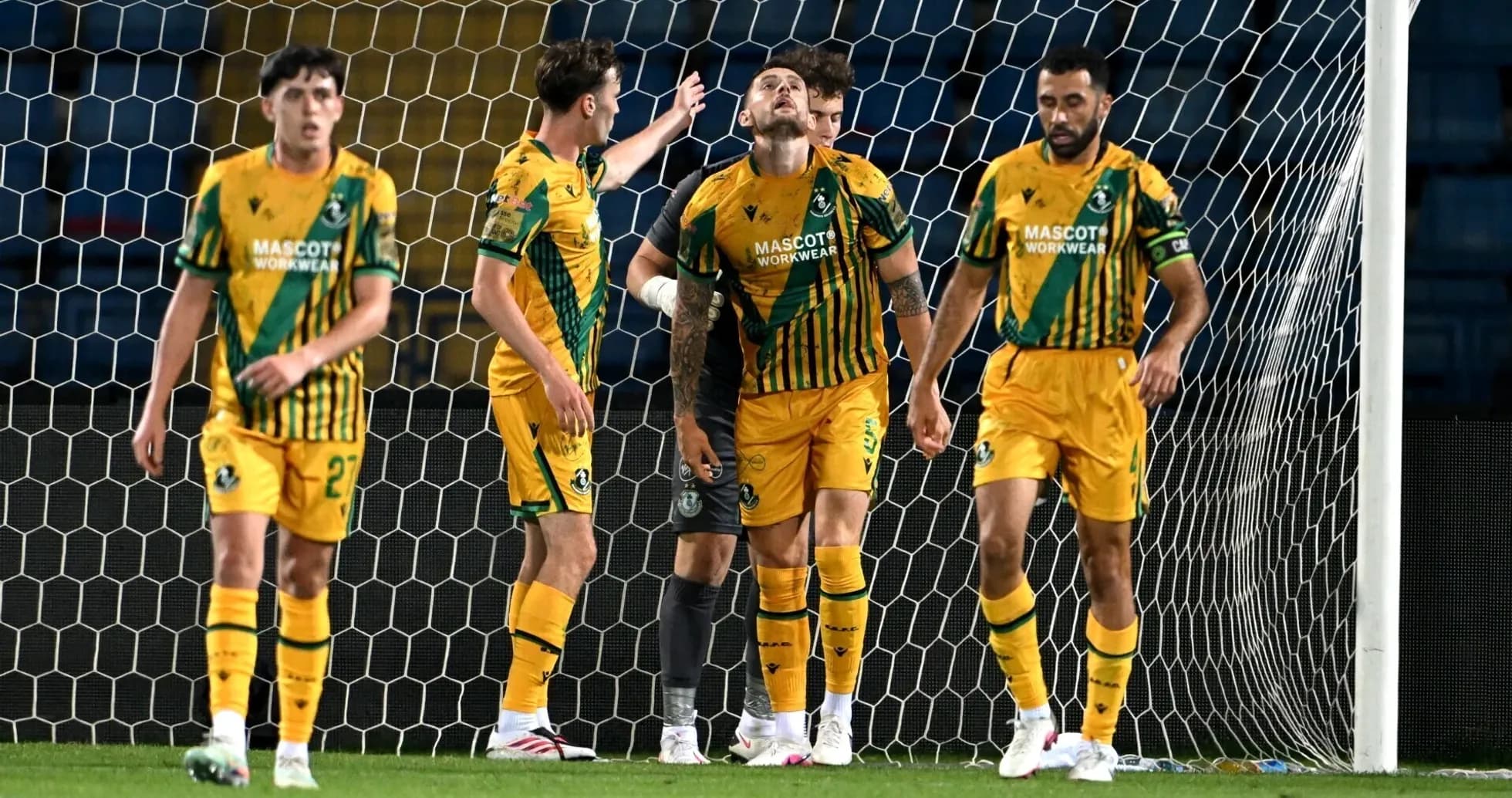 Jugadores del Shamrock Rovers celebrando un gol