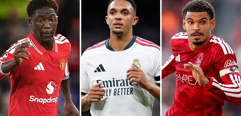 Tres jugadores de fútbol en acción durante partidos