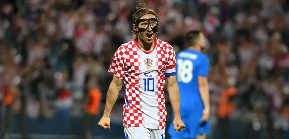 Jugador de Croacia celebrando un gol en partido