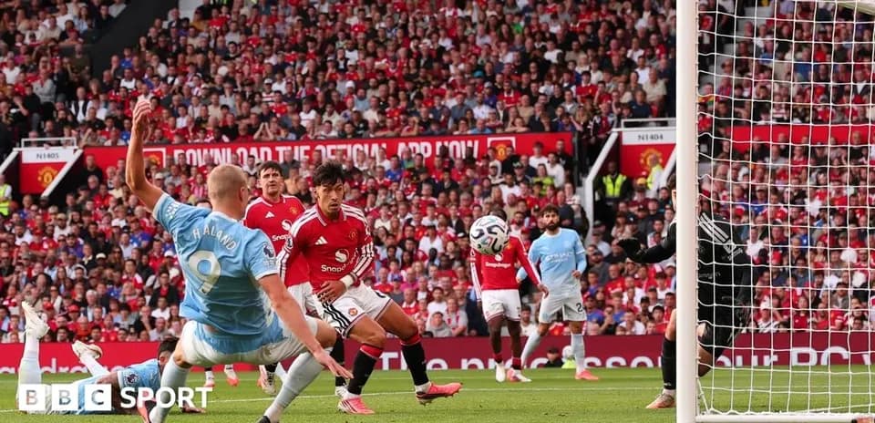 Haaland attempting to score during Manchester derby