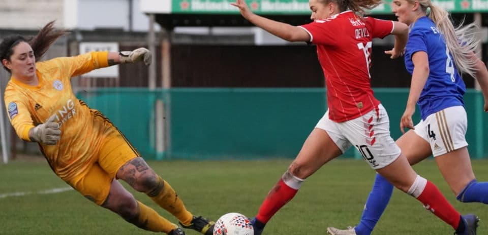 Charlton Athletic W contra Leicester City WFC en acción