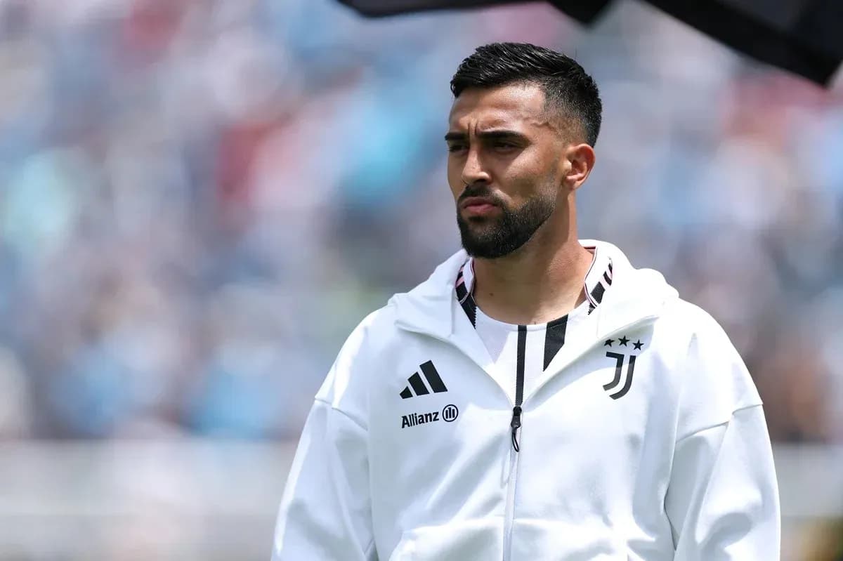 Jugador de Juventus en el campo antes del partido