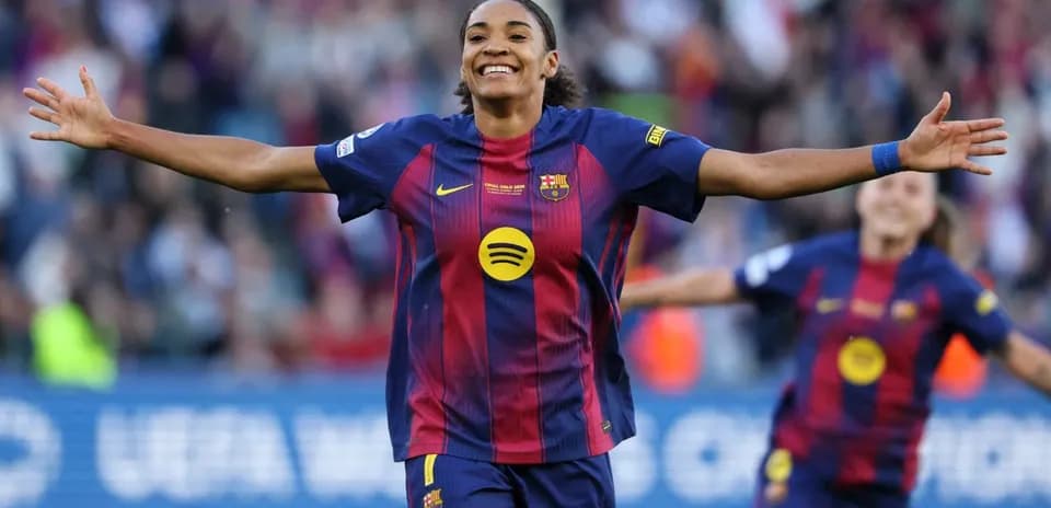 Jugadora del FC Barcelona celebrando un gol