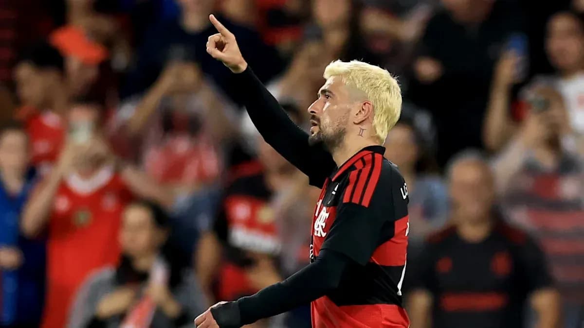 Jugador de Flamengo celebrando un gol