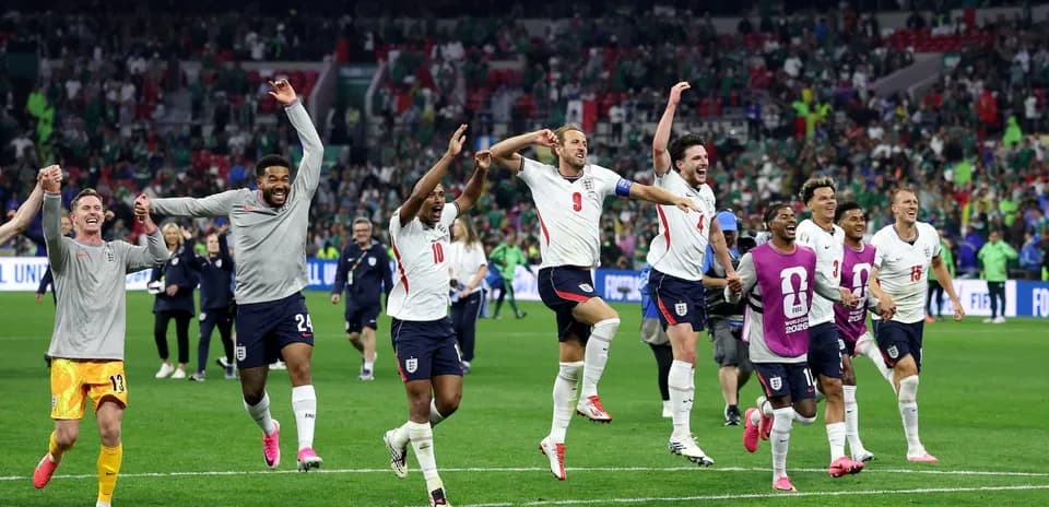 Jugadores de Inglaterra celebrando en el Mundial