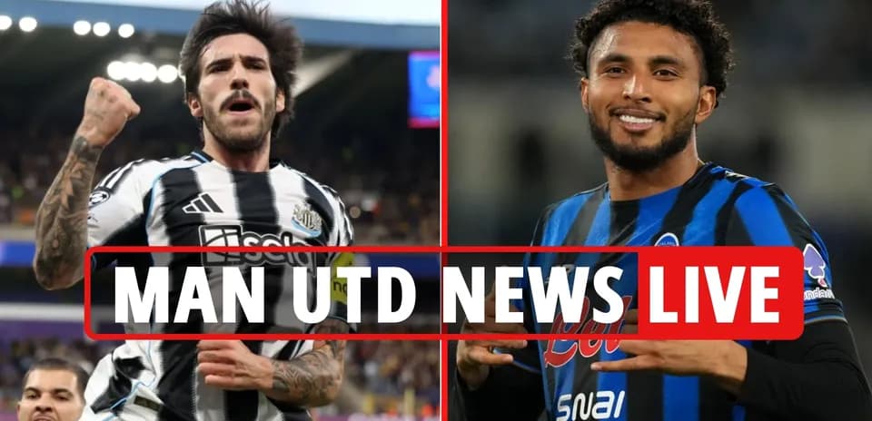 Jugadores de Newcastle y Atalanta durante un partido