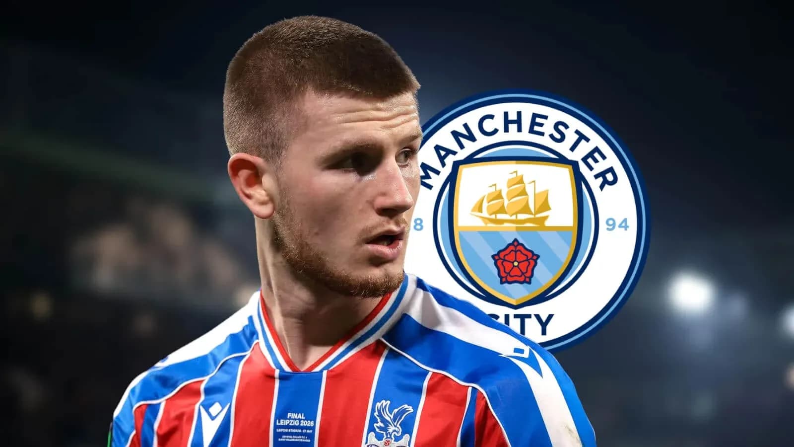 Jugador con camiseta de Crystal Palace y logo de Manchester City
