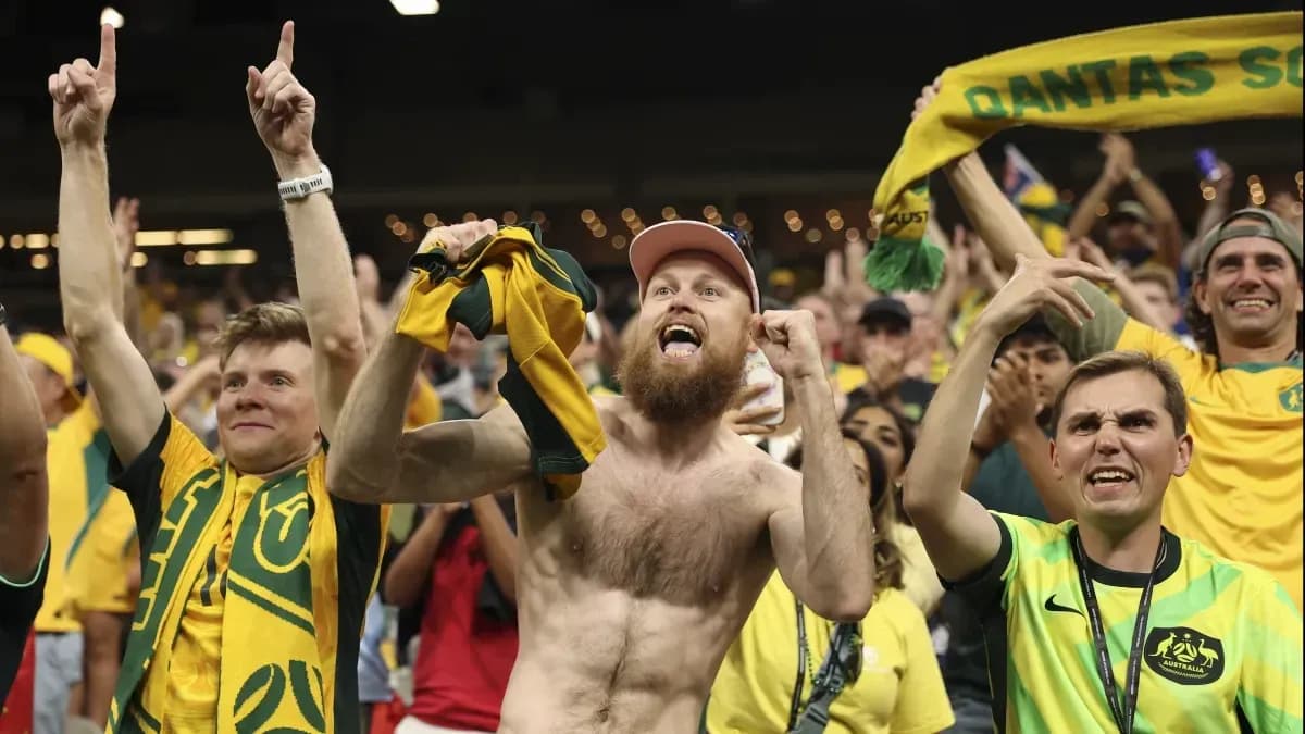 Aficionados australianos animando en el estadio
