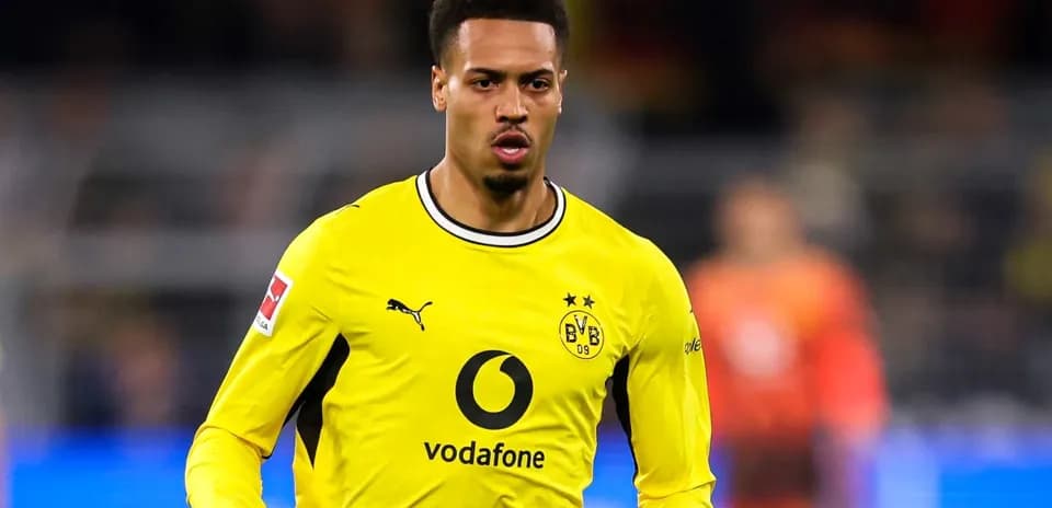 Jugador de Borussia Dortmund en acción durante partido