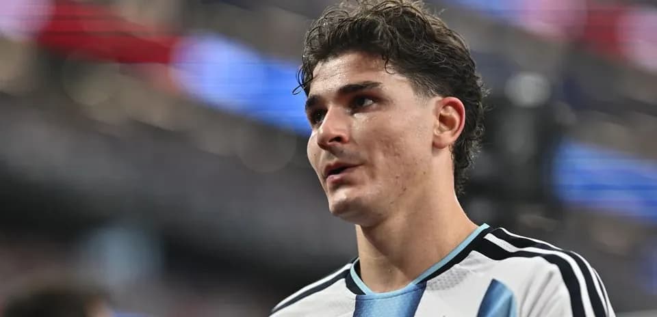 Jugador de Argentina en el campo durante el partido