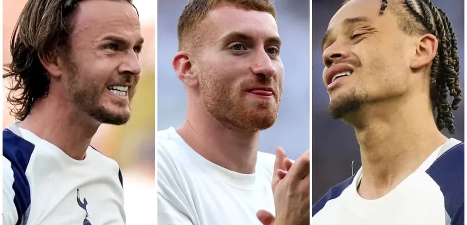 Tres jugadores de Tottenham en el campo