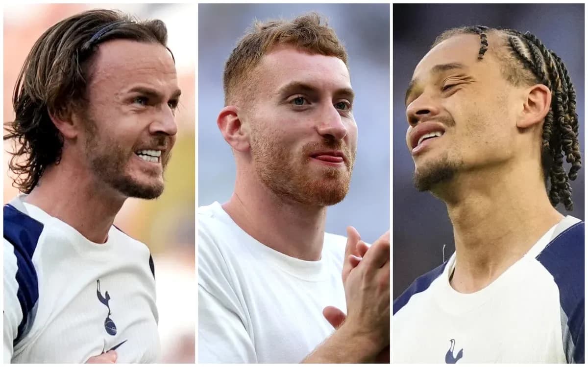 Tres jugadores de Tottenham en el campo