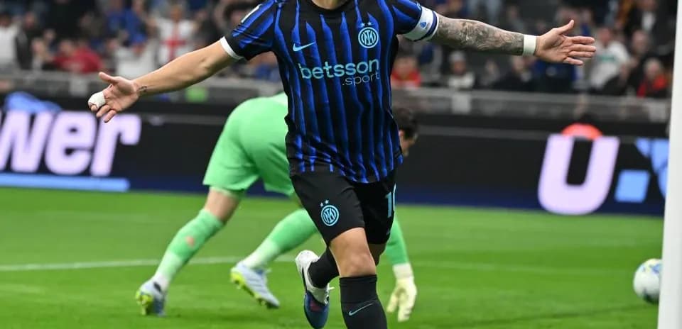 Lautaro Martínez celebrando un gol para el Inter
