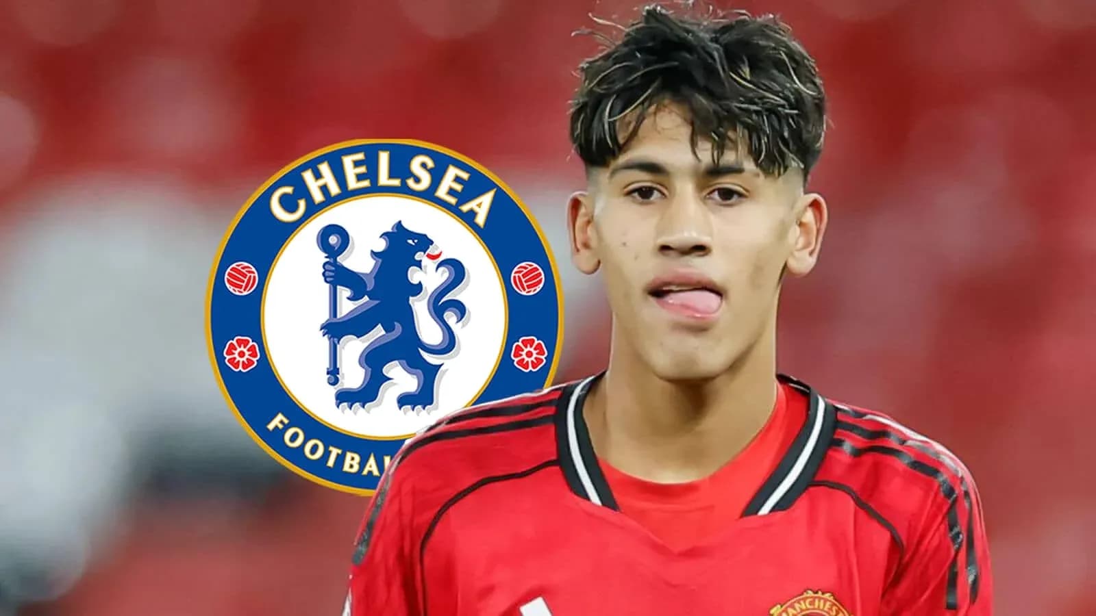 Jugador con camiseta roja frente al logo de Chelsea