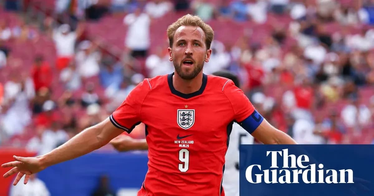 Jugador de Inglaterra celebrando un gol en partido