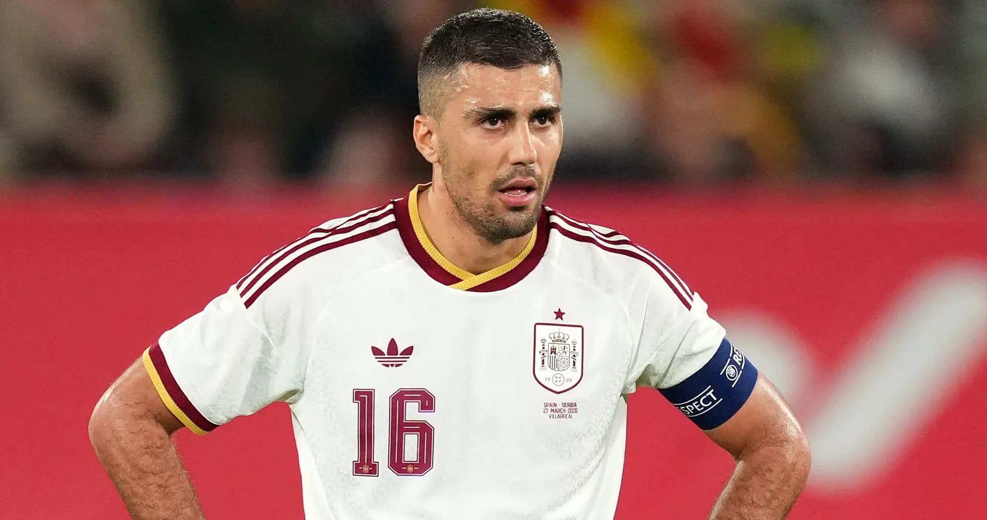 Jugador de España con el número 16 en el campo