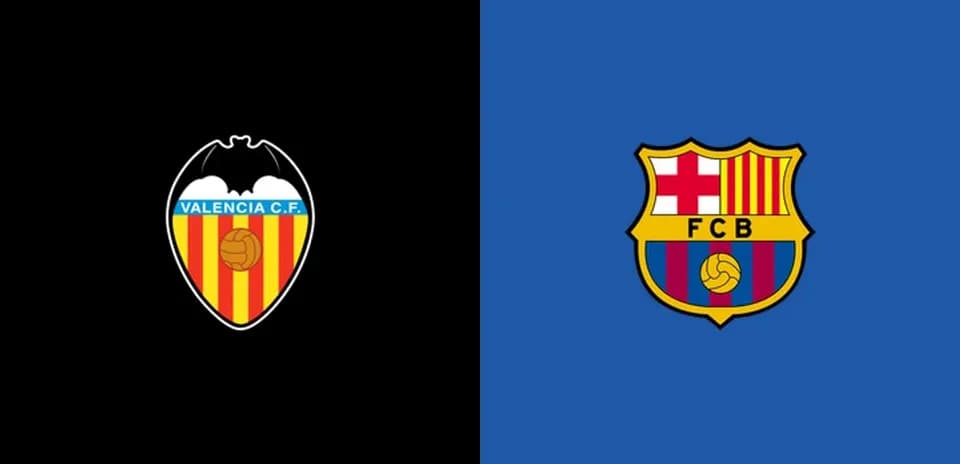 Logos de Valencia C.F. y FCB sobre fondos contrastantes