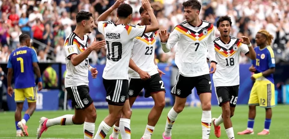 Jugadores de Alemania celebrando un gol