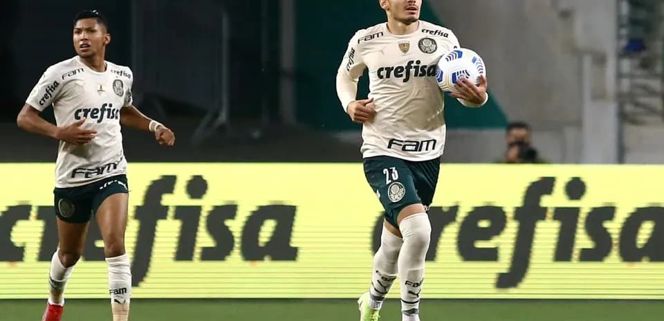 Jugadores de Palmeiras celebrando un gol