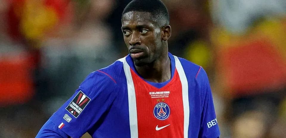 Jugador de PSG en el campo durante el partido