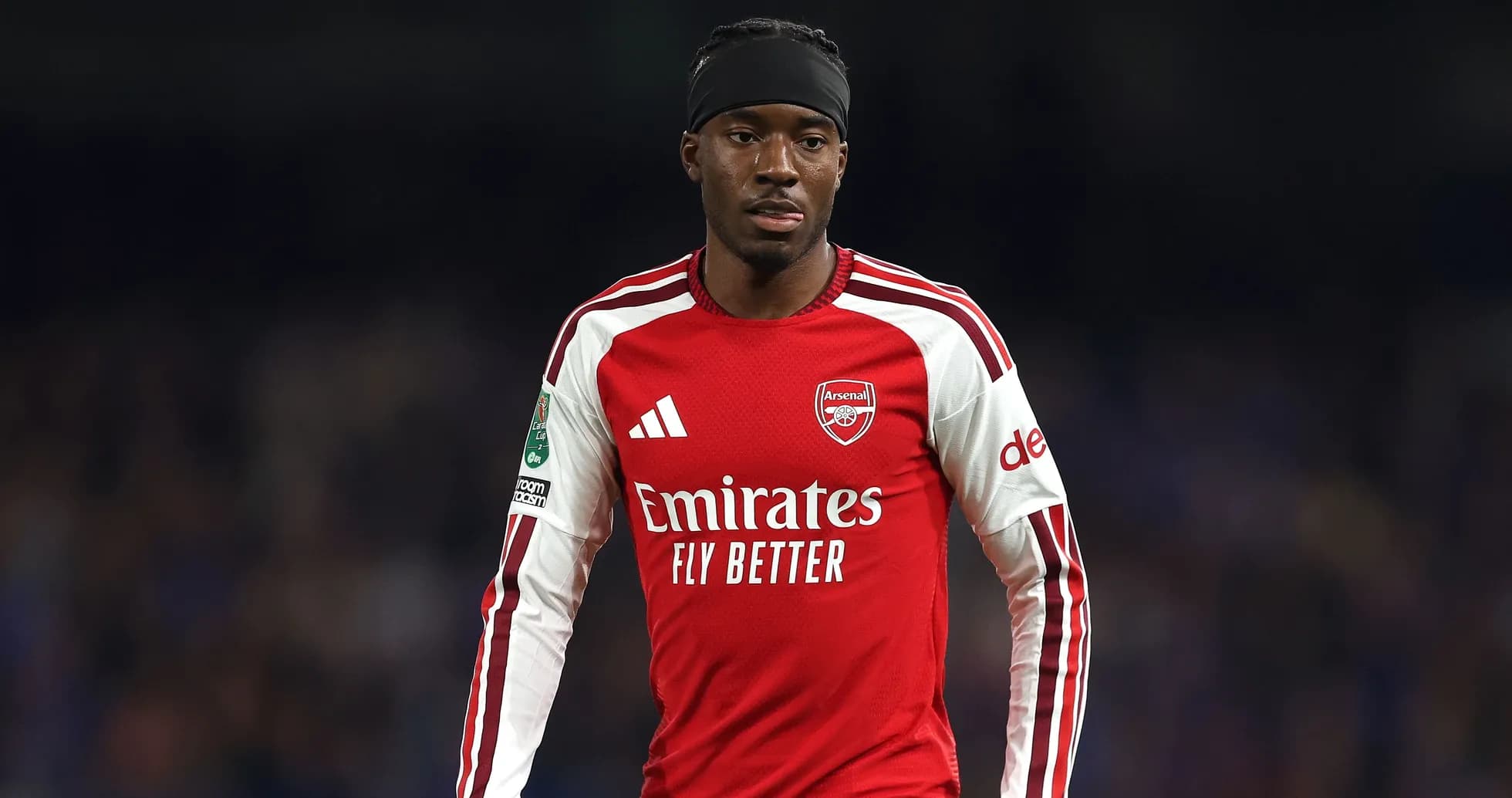 Jugador de Arsenal en acción durante el partido