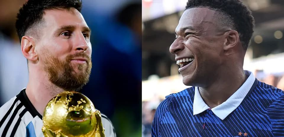 Lionel Messi y Kylian Mbappé posando juntos
