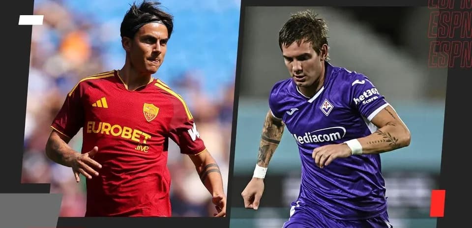 Jugadores de AS Roma y Fiorentina en acción