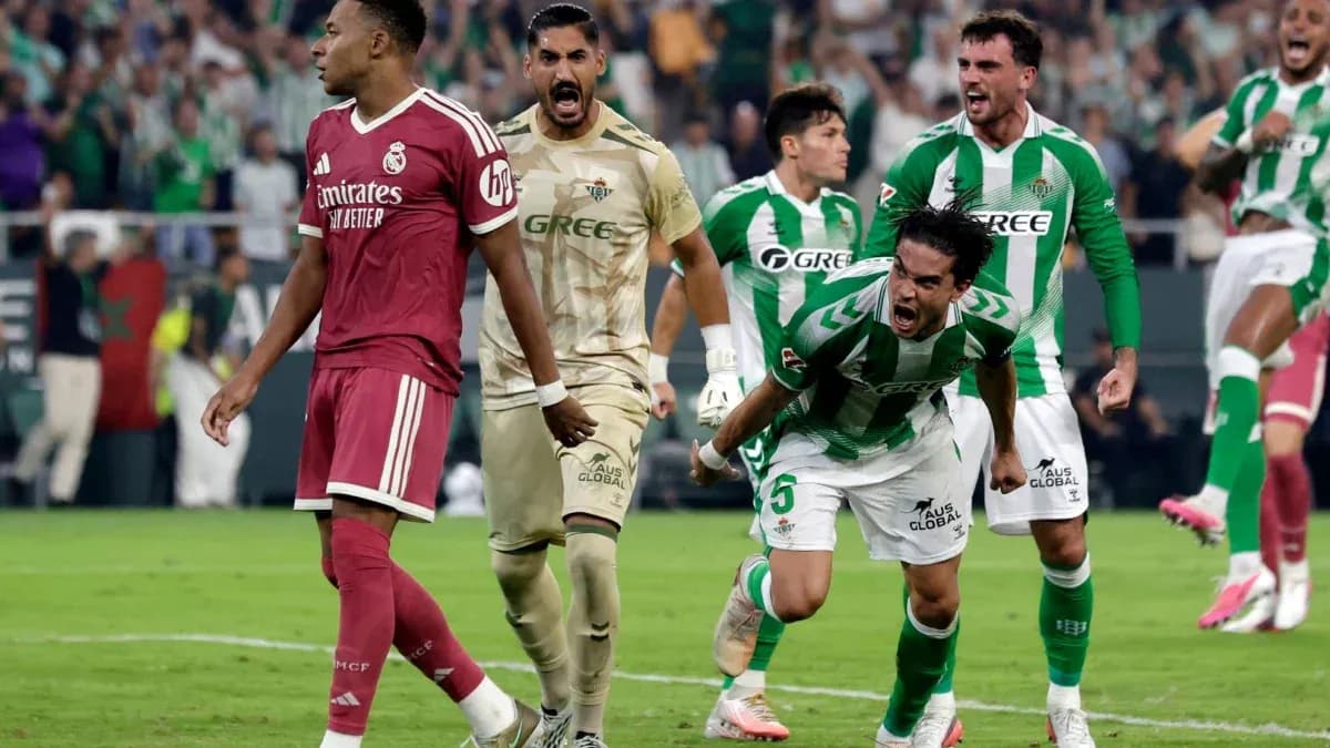 Jugadores de Betis celebrando un gol contra Real Madrid