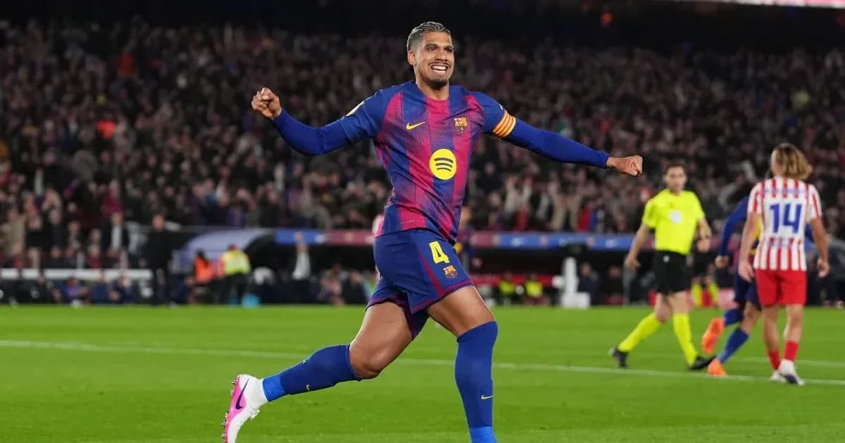 Jugador de Barcelona celebrando un gol en el estadio