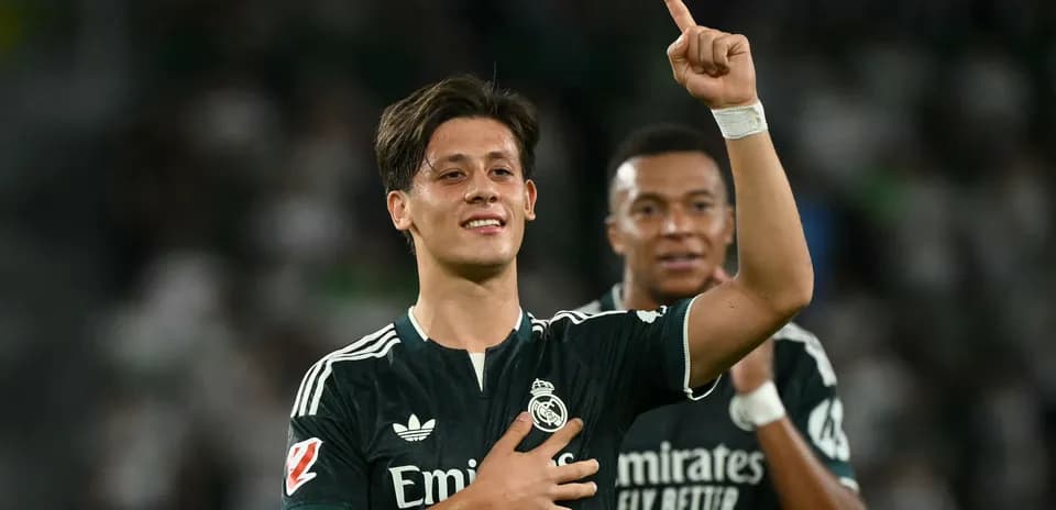 Jugador del Real Madrid celebrando un gol