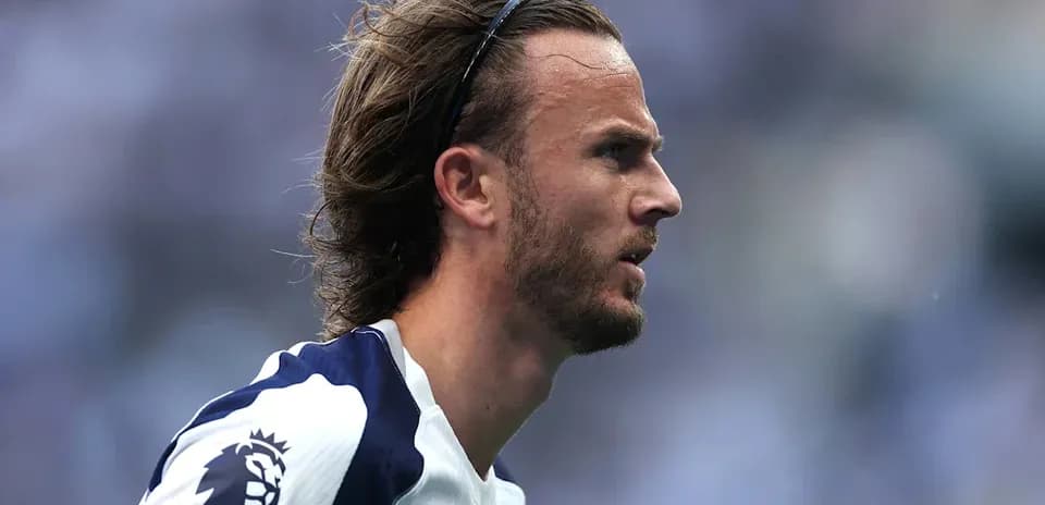 Jugador de Tottenham en acción durante el partido