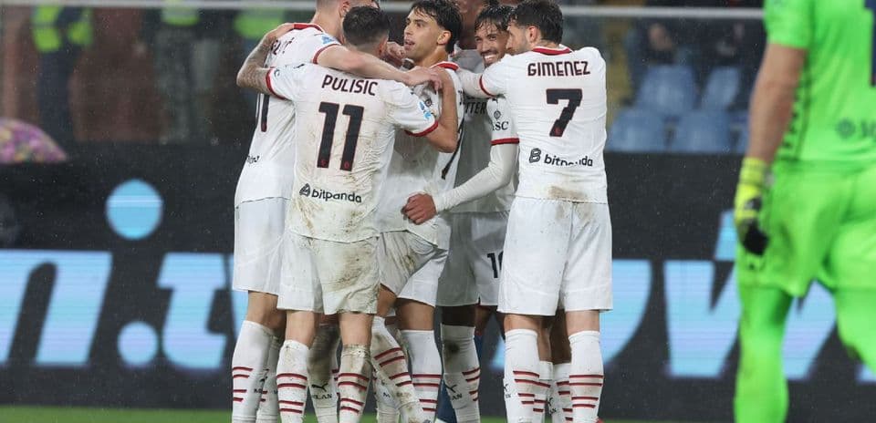 Celebración de jugadores de AC Milan tras gol