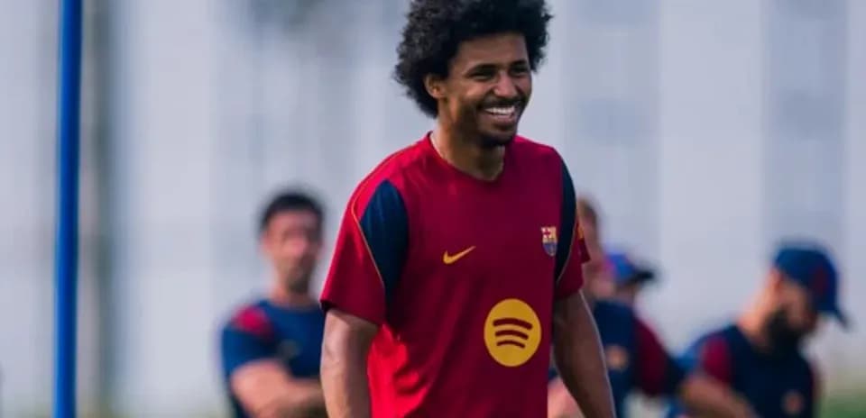 Jugador de Barcelona durante sesión de entrenamiento