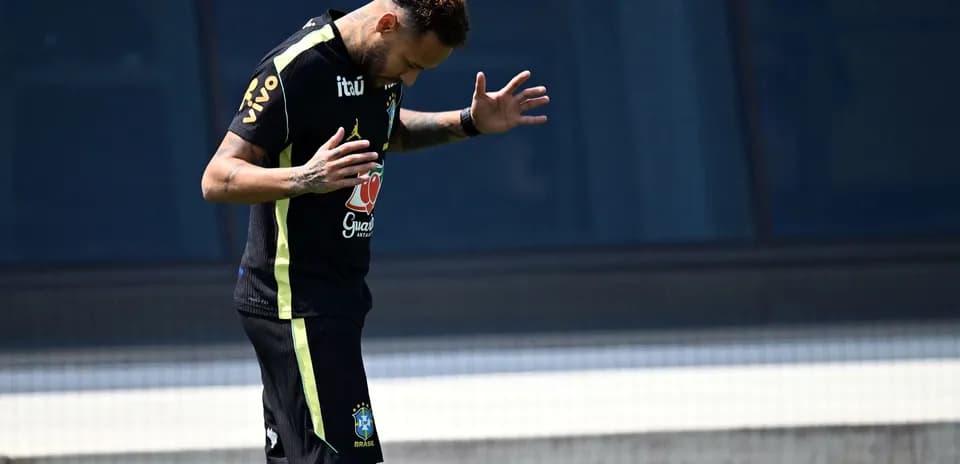 Jugador de Brasil entrenando en el campo
