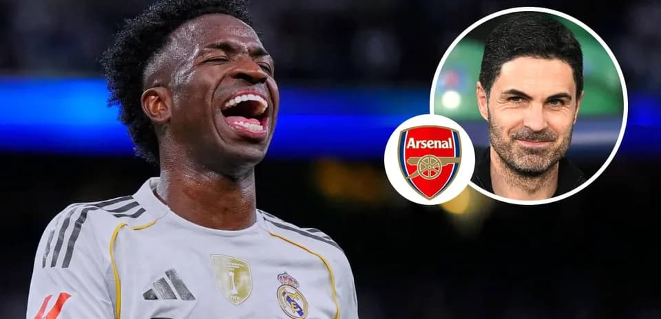 Vinícius Júnior celebrando con camiseta del Real Madrid