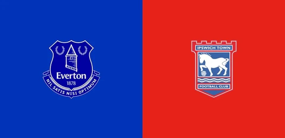 Logos de Everton e Ipswich Town en fondo de colores