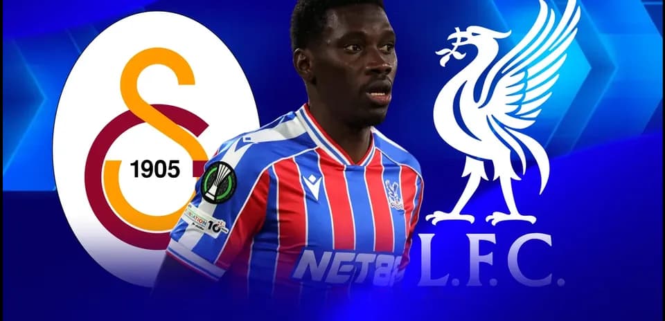 Jugador con camiseta de Crystal Palace y logotipos de equipos