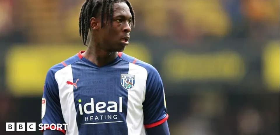 Jugador de West Bromwich Albion en acción durante partido