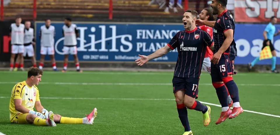 Celebración de gol de FK Crvena Zvezda