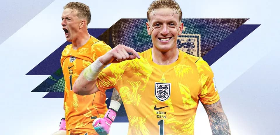 Portero celebrando en uniforme amarillo de Inglaterra