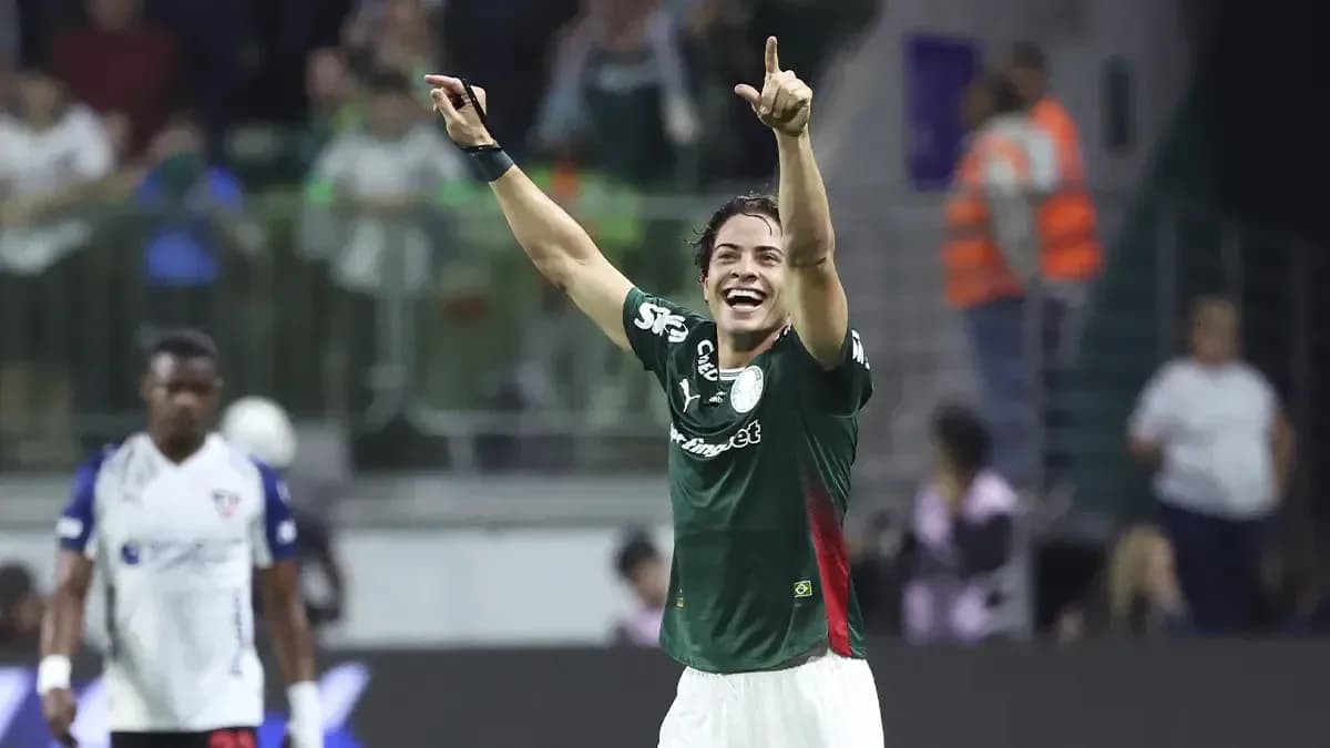 Jugador de Palmeiras celebrando un gol