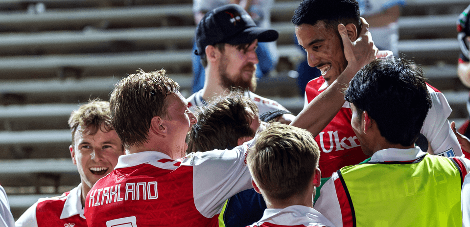 Jugadores de Loudoun United celebrando un gol