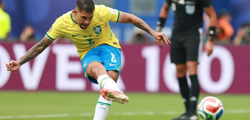 Bruno Guimaraes enfrenta el peso de su penalti fallado en el Mundial mientras Brasil busca redención ante Australia