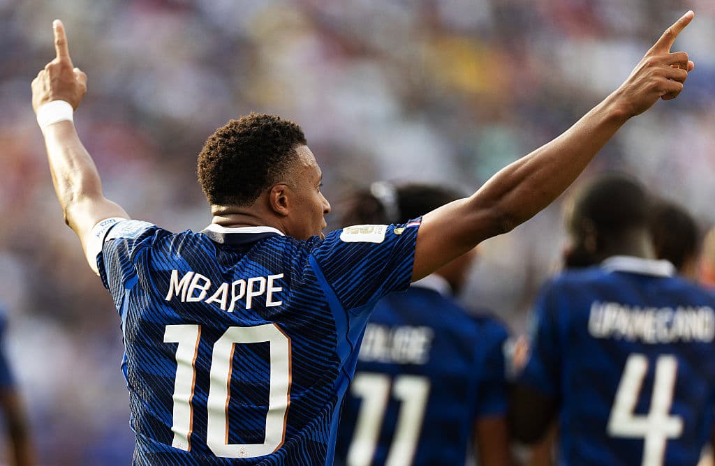 Resumen nocturno del Mundial 2026: México avanza con solvencia y Mbappé domina en la cancha