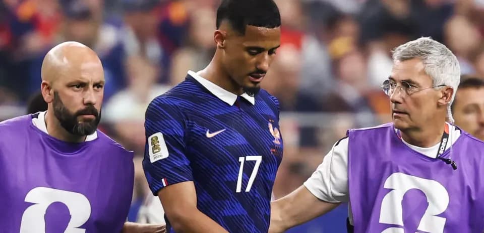 Fecha estimada para el regreso de William Saliba tras su cirugía de espalda