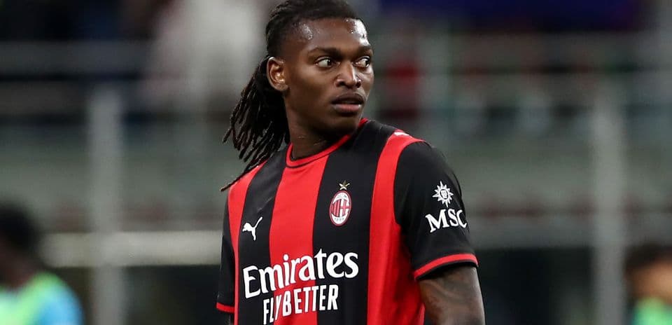 Rafael Leao cerca de un traspaso a Fenerbahce por 60 millones de euros con una oferta salarial elevada