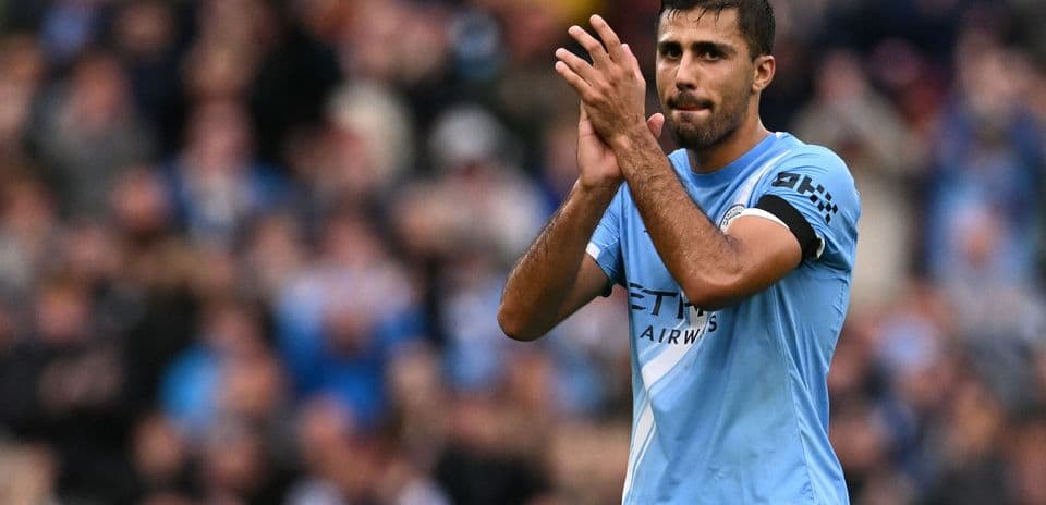 Rodri presiona para salir del Manchester City y solicita permiso especial para faltar a entrenamientos mientras se acerca su fichaje por el Barcelona